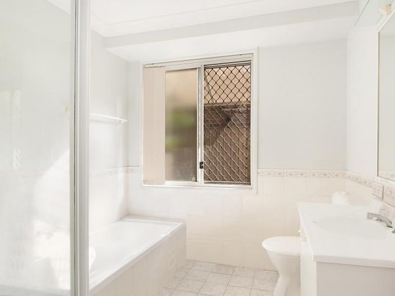 3 Leaf Place, Hamlyn Terrace NSW 2259