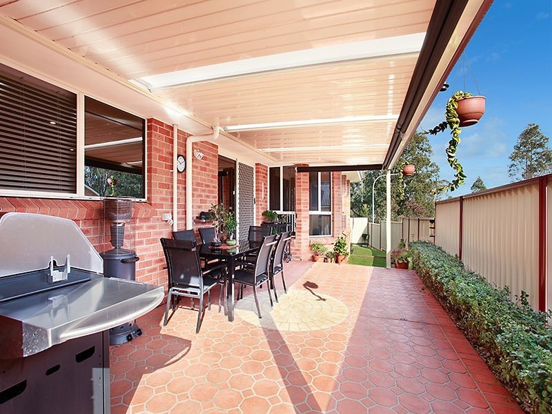 2 Heron Close, Watanobbi NSW 2259