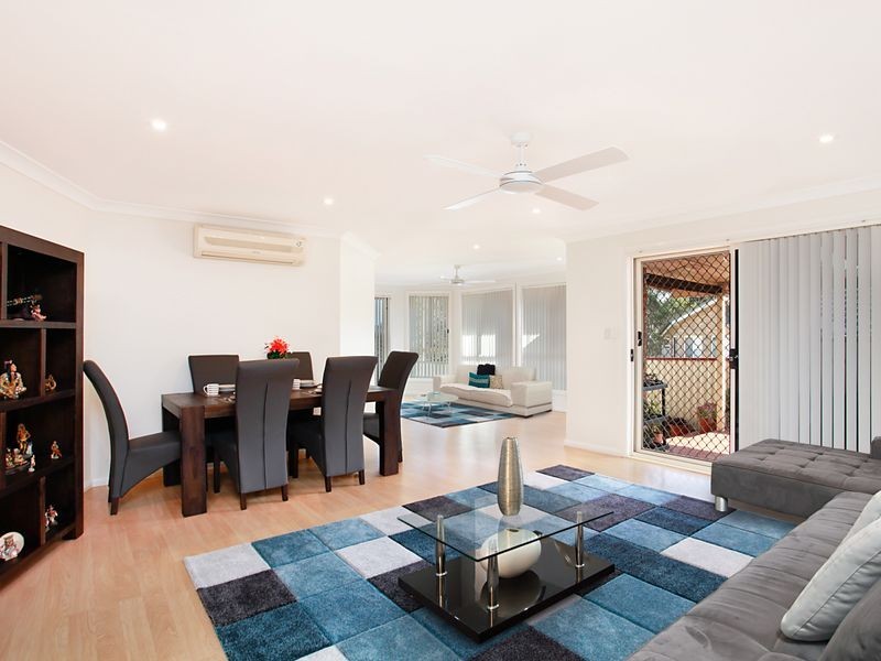2 Heron Close, Watanobbi NSW 2259