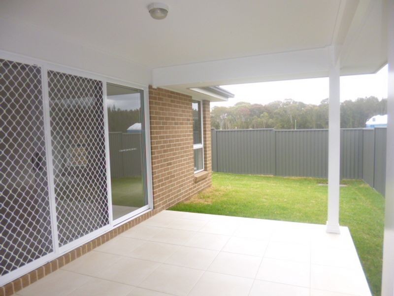 95 Louisiana Road, Hamlyn Terrace NSW 2259