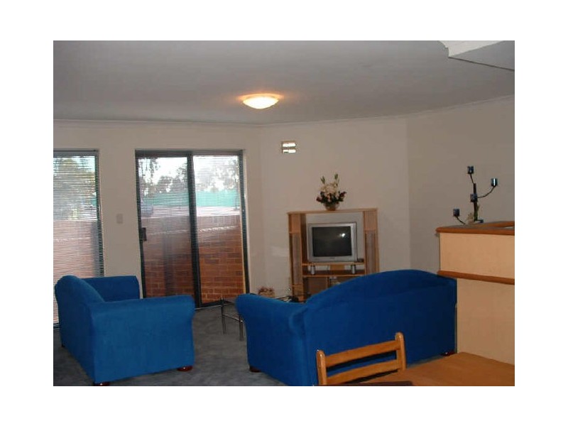 12/18 Kingsbury Road, Joondalup WA 6027