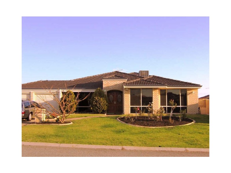 11 Carvel Place, Ocean Reef WA 6027