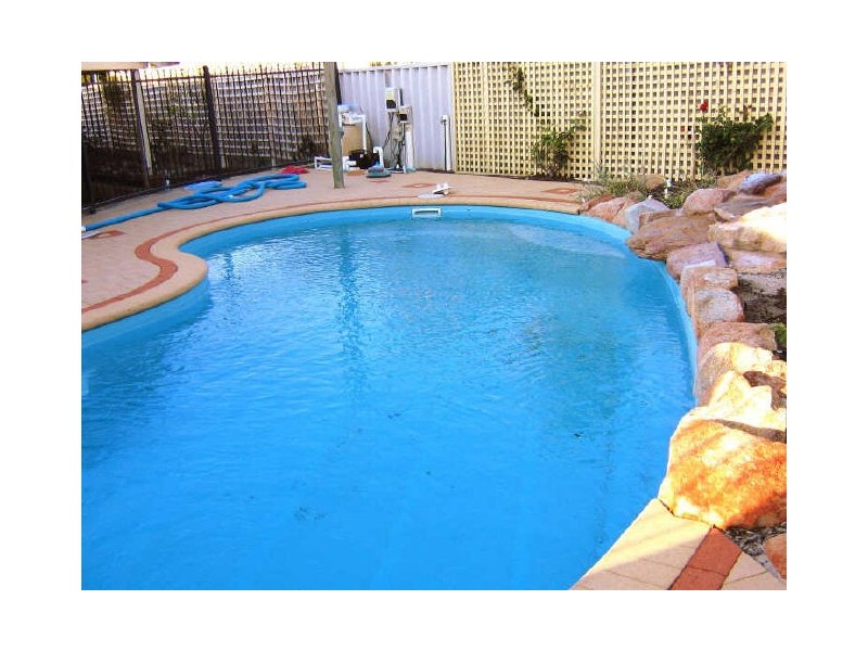 11 Carvel Place, Ocean Reef WA 6027