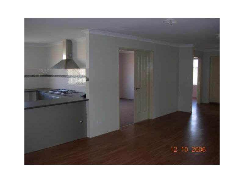 10 Yaroomba Place, Clarkson WA 6030