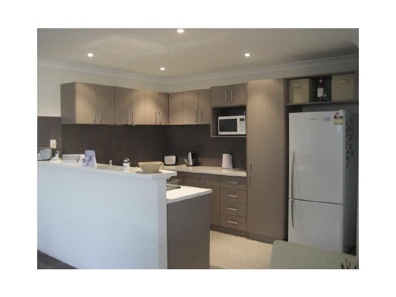 2 Tambelyn Street, Clarkson WA 6030