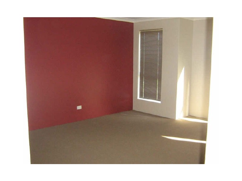 15 Egretta Road, Tapping WA 6065