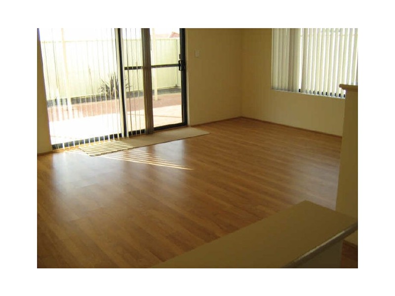 22 Archimedes Crescent, Tapping WA 6065