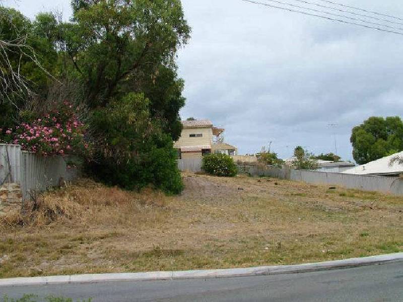 121 Tapping Way, Quinns Rocks WA 6030