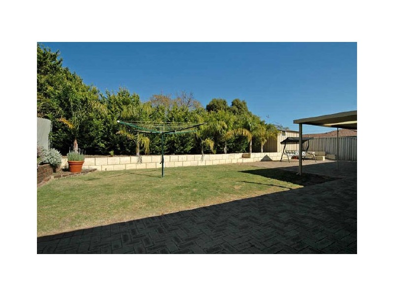 46 Macquarie Ave, Padbury WA 6025