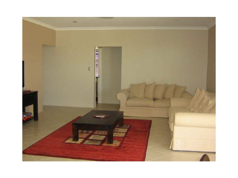 126 Ashley Road, Tapping WA 6065