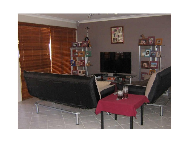 2  Van Gogh Road, Tapping WA 6065