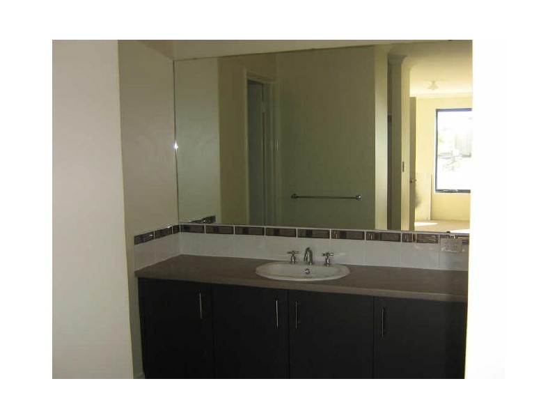 16 Sundowner Meander, Banksia Grove WA 6031