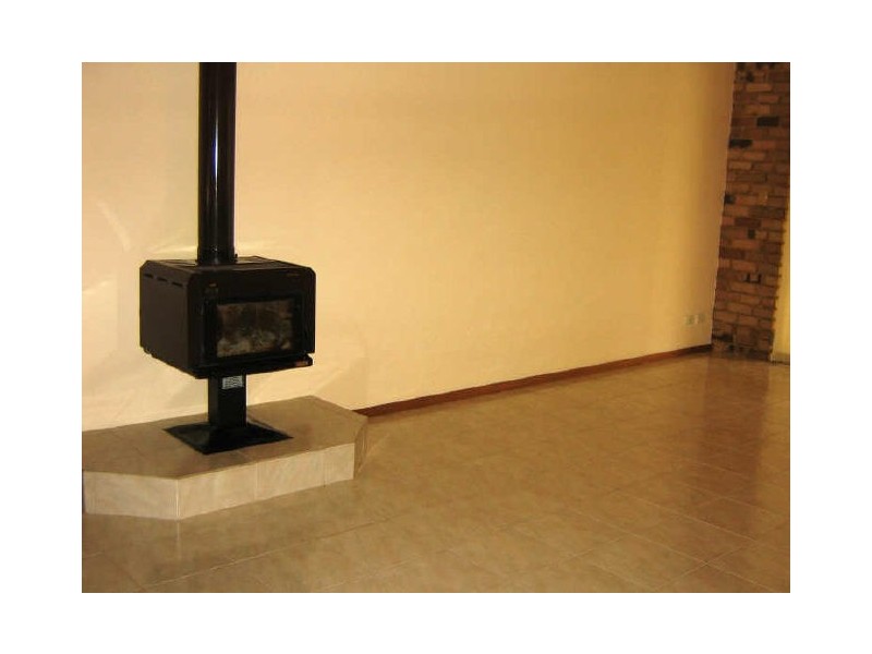 28 Honeysuckle Grove, Carramar WA 6031