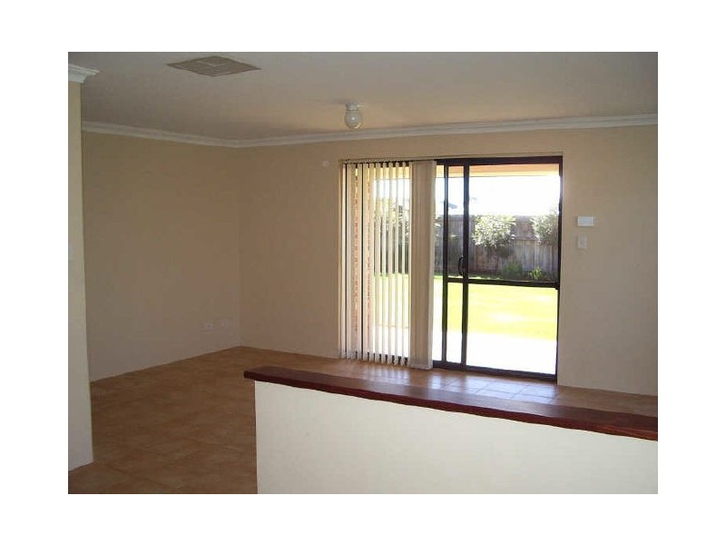 16 Alderley Close, Ellenbrook WA 6069