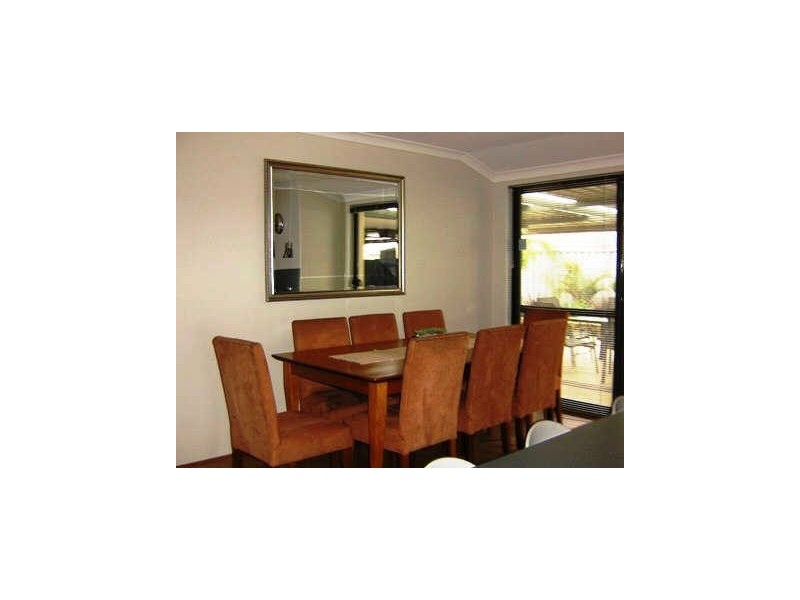 6 MacAlpine Retreat, Kinross WA 6028