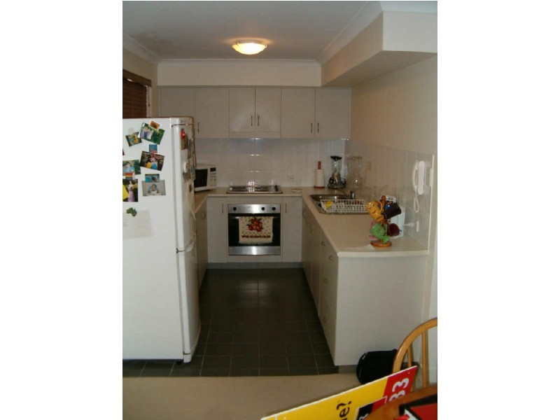 1/106 Boas Ave, Joondalup WA 6027