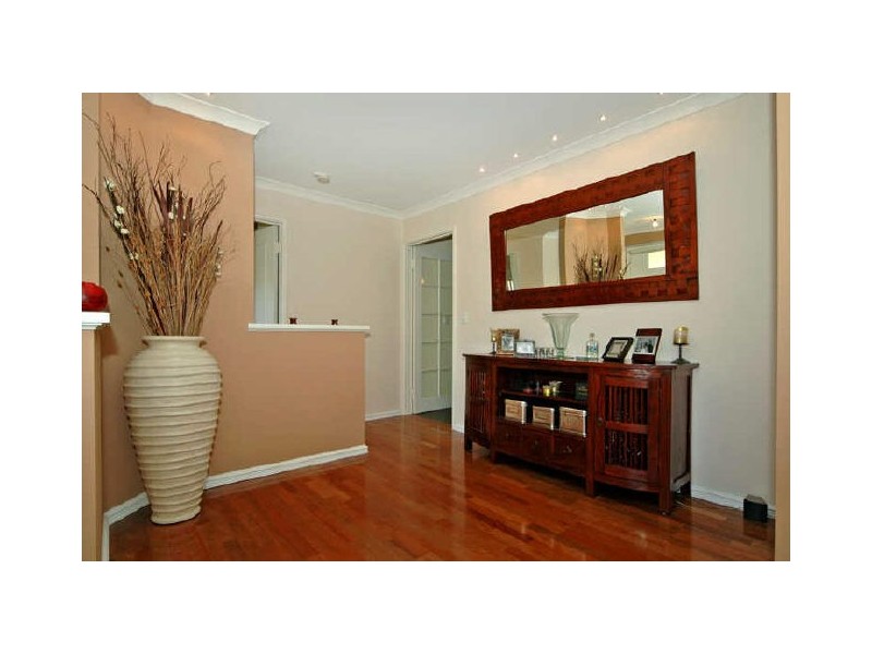 19 Serpentine Gardens, Clarkson WA 6030