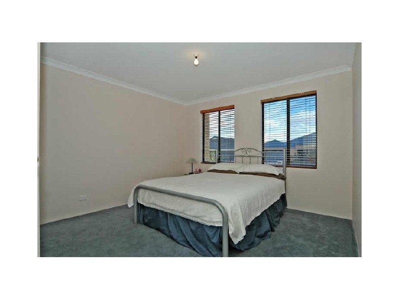15 Fordwich Street, Butler WA 6036