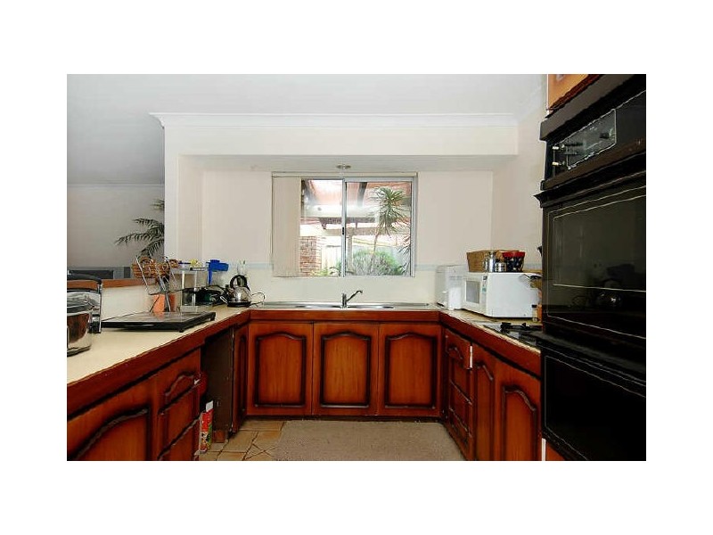 10 The Crest, Woodvale WA 6026