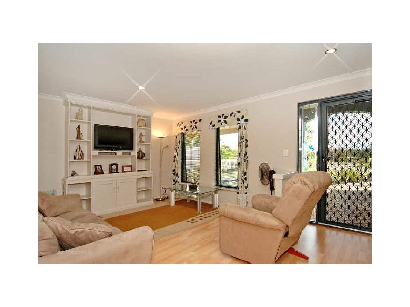 48 Clydebank Crescent, Kinross WA 6028