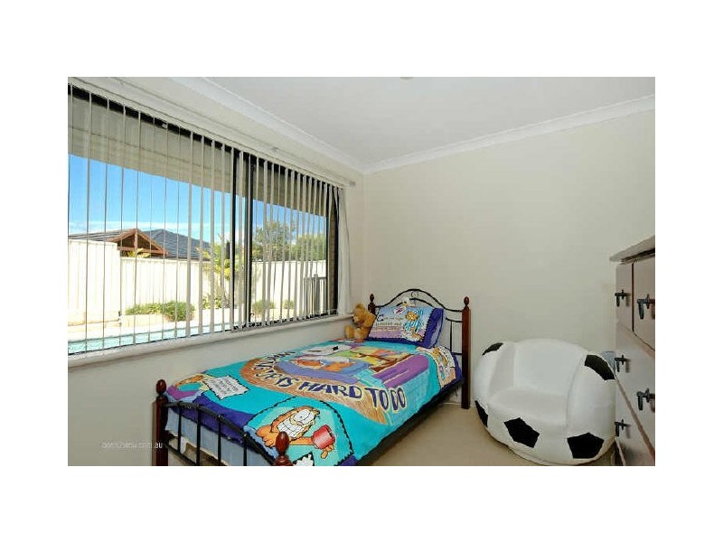 48 Clydebank Crescent, Kinross WA 6028