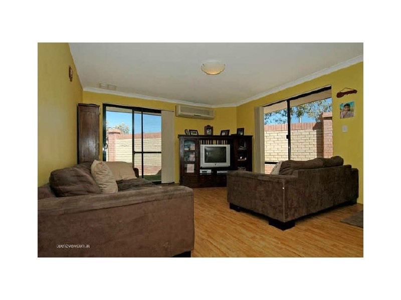 80 Balladong Loop, Carramar WA 6031