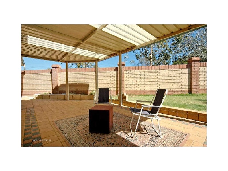 80 Balladong Loop, Carramar WA 6031