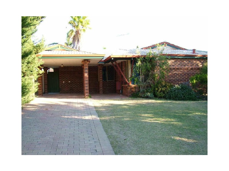 5 Serpentine Gardens, Clarkson WA 6030