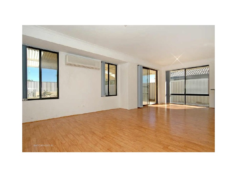 11 Cassia Link, Banksia Grove WA 6031