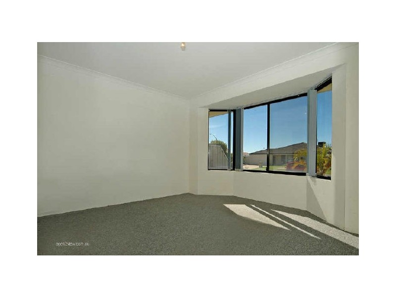 11 Cassia Link, Banksia Grove WA 6031