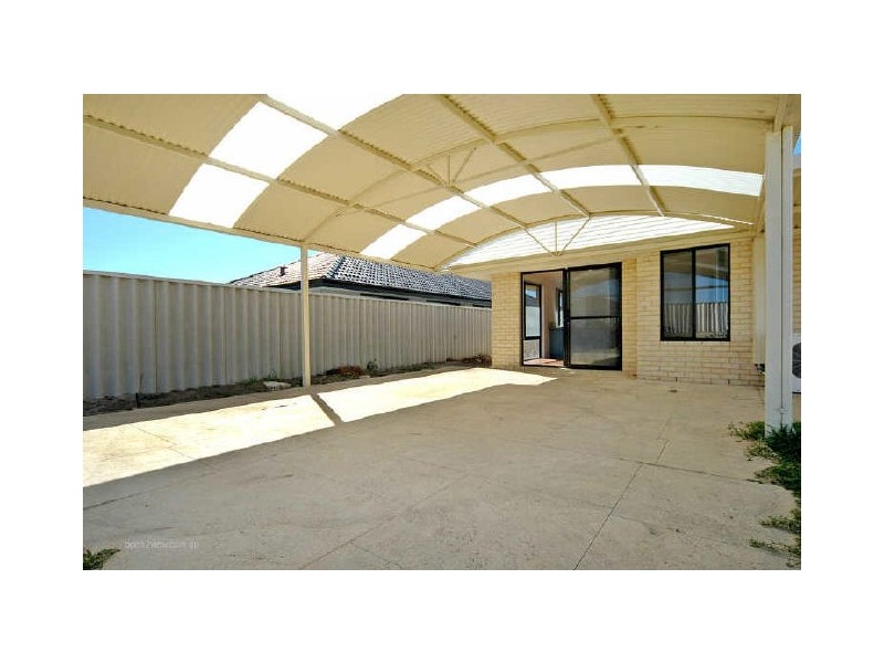 11 Cassia Link, Banksia Grove WA 6031