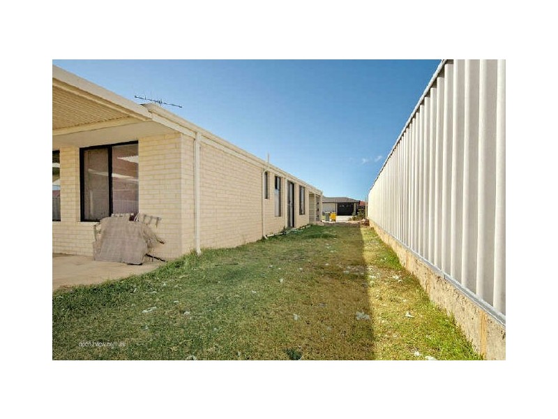 11 Cassia Link, Banksia Grove WA 6031