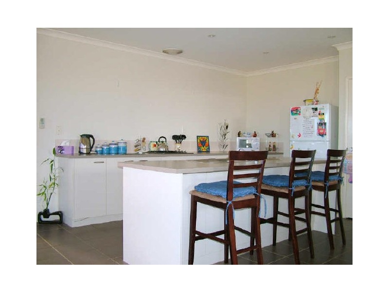 27 Hennessy Drive, Ashby WA 6065