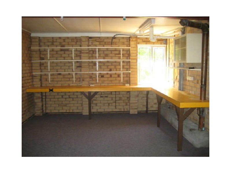 9 Minnamurra Crescent, Hillvue NSW 2340