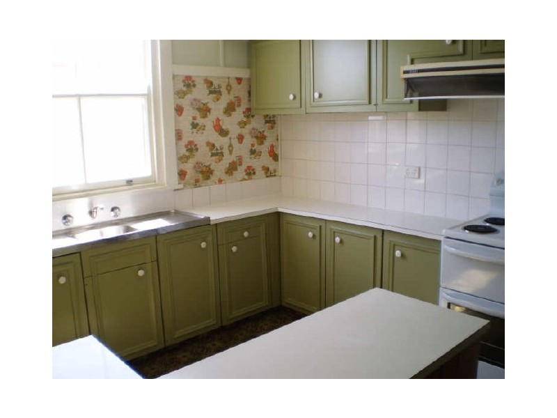 West Tamworth NSW 2340