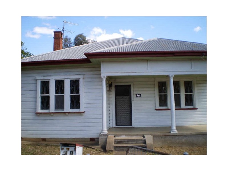 West Tamworth NSW 2340