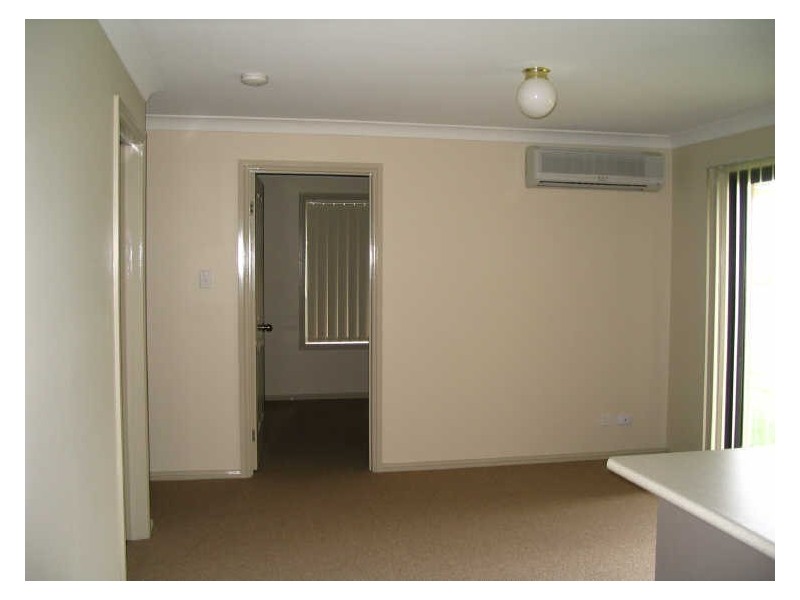 4 Warburton Drive, Tamworth NSW 2340