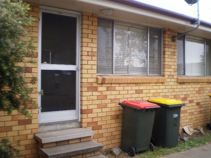 2/322 Goonoo Goonoo Road, Tamworth NSW 2340