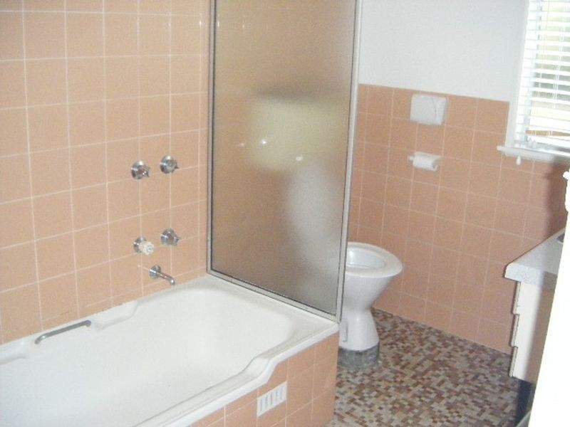 2/5 Griffin Avenue, Tamworth NSW 2340