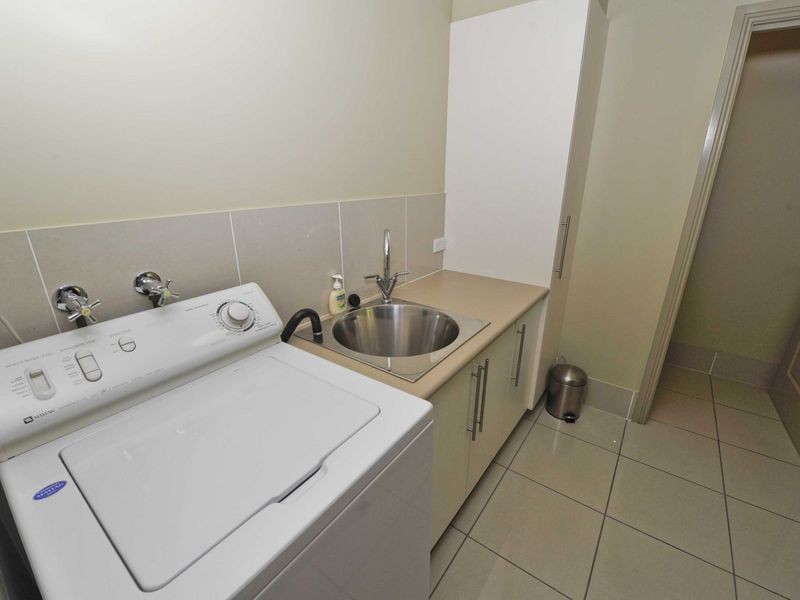 Unit 1/10 Nyrang Avenue, Tamworth NSW 2340