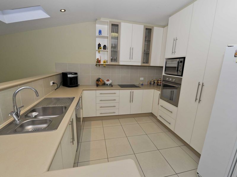 Unit 1/10 Nyrang Avenue, Tamworth NSW 2340