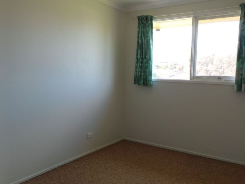 12 Ernest Street, Tamworth NSW 2340