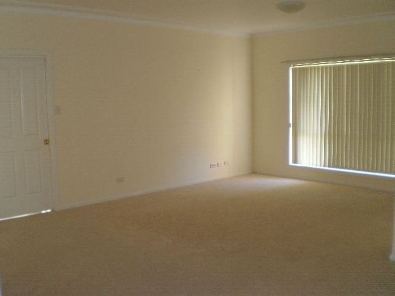 28 Ebony Close, Tamworth NSW 2340