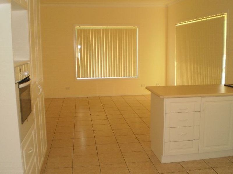 28 Ebony Close, Tamworth NSW 2340