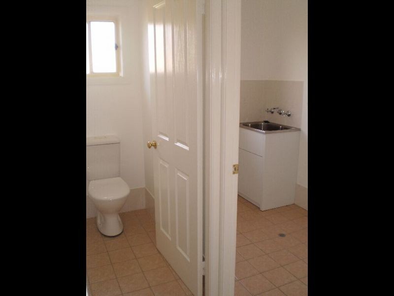 28 Ebony Close, Tamworth NSW 2340