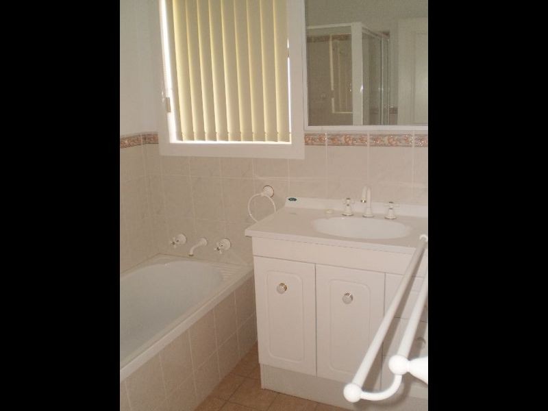 28 Ebony Close, Tamworth NSW 2340