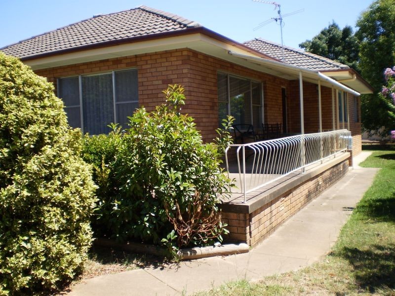 15 Bilkurra Street, Tamworth NSW 2340
