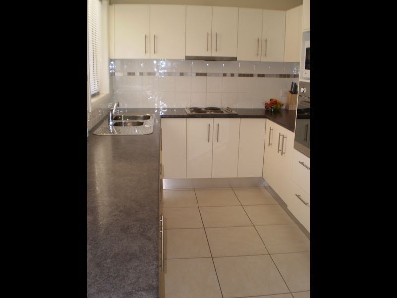 2/2 Minimbah Close, Tamworth NSW 2340