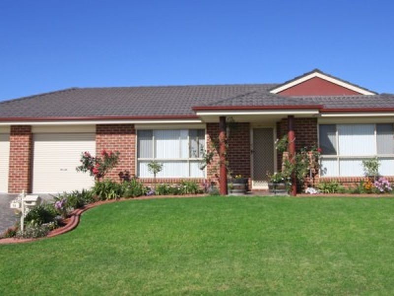 18 Warburton Drive, Tamworth NSW 2340