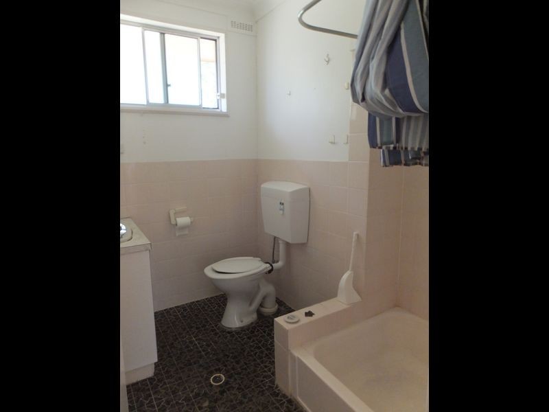 1/22 Harrier Parade, Tamworth NSW 2340